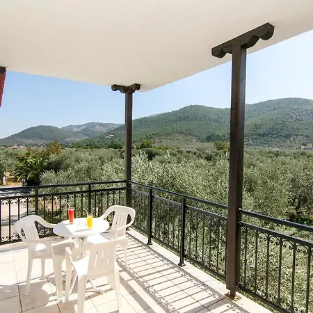 Hotel Nefeli