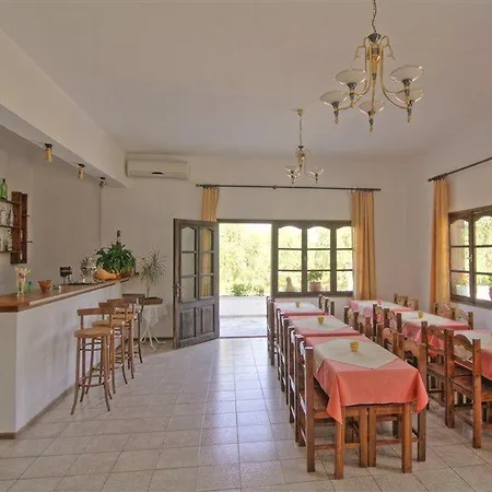 Hotel Nefeli